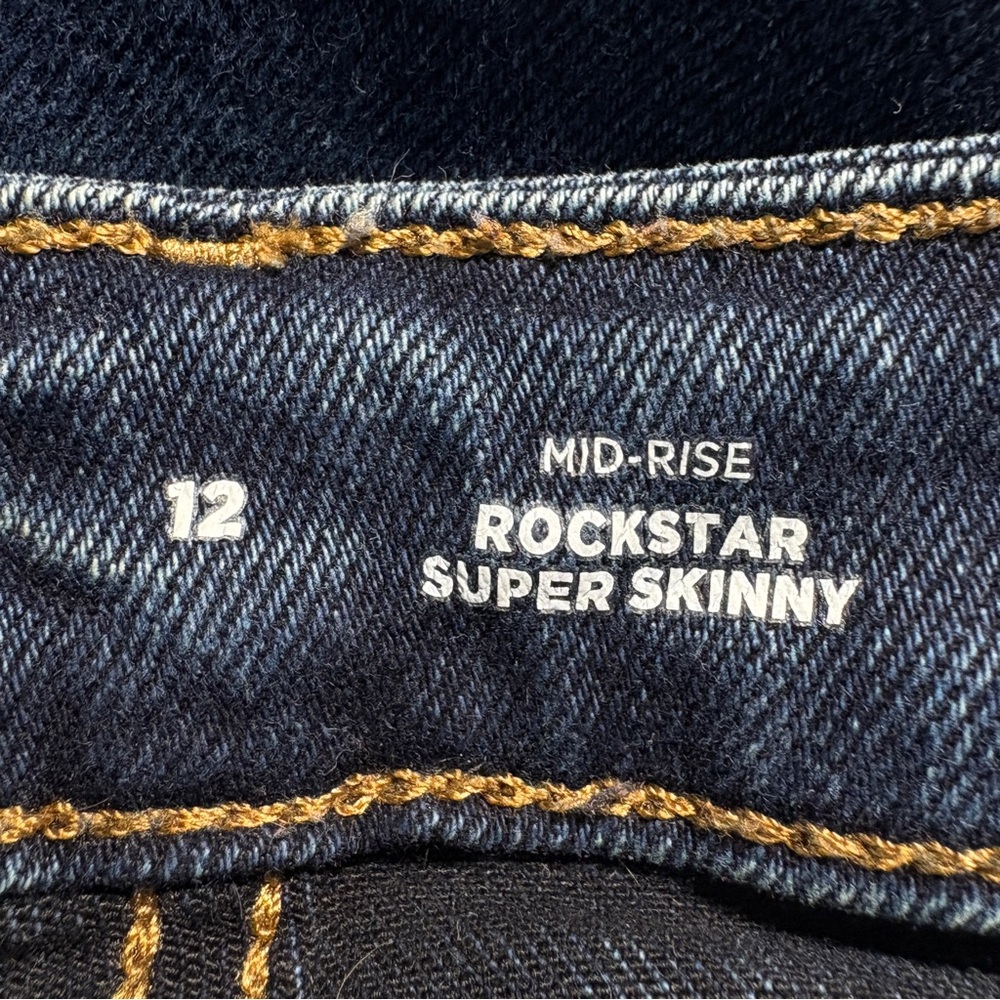 OLD NAVY Rockstar Demin Jeans Womens 12 Super Skinny Mid Rise Dark Wash - Picture 11 of 12